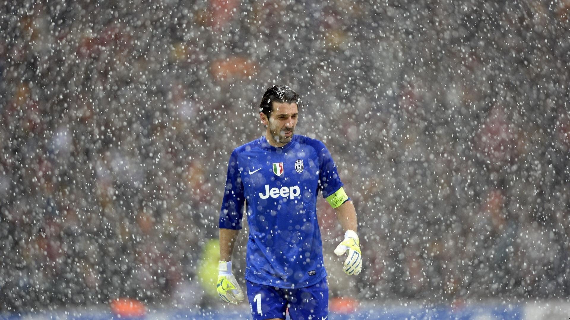 中超四强亚冠集体折戟,是实力不济,还是被足协政策坑惨?