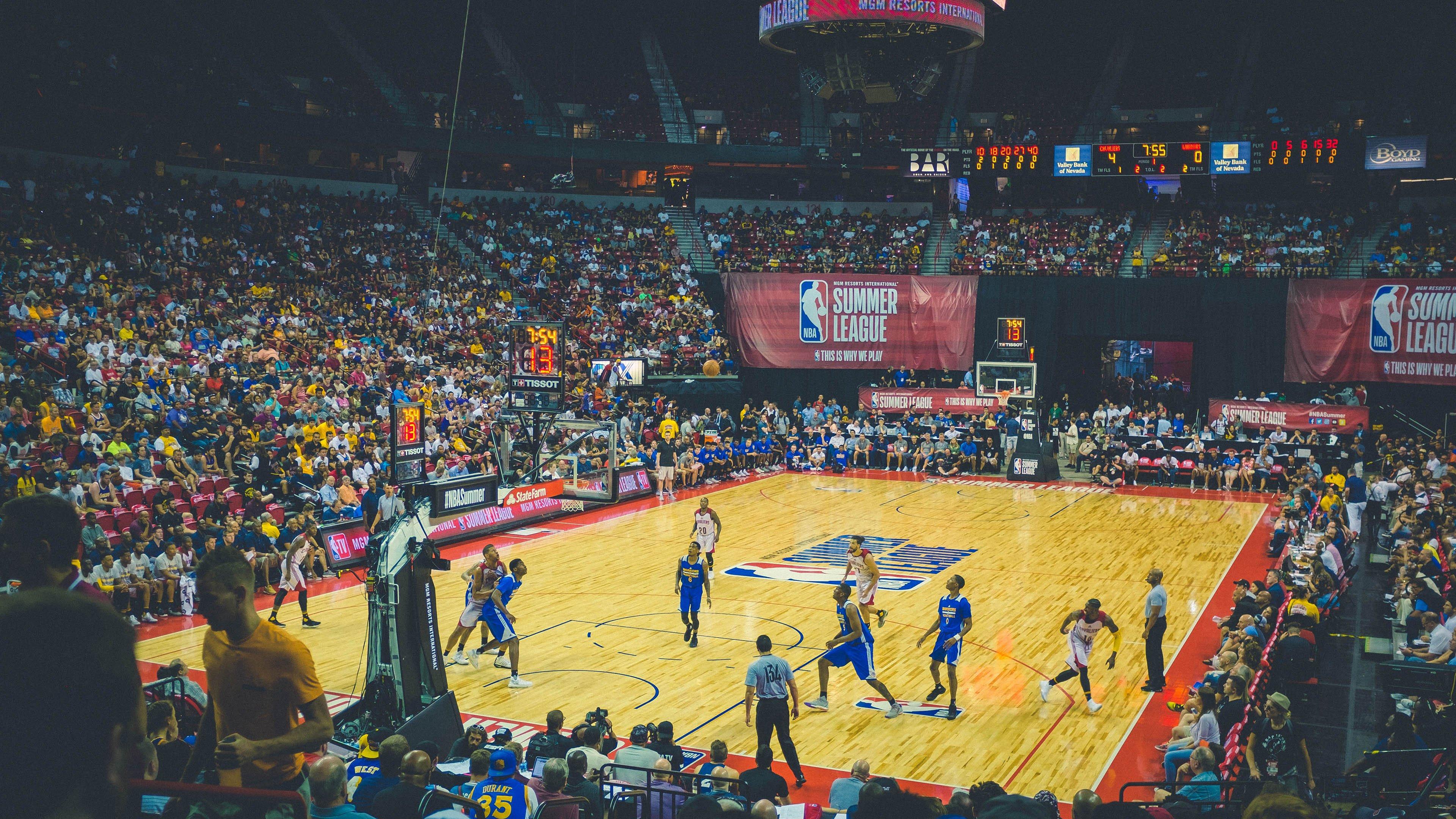 林书豪狂砍生涯新高却憾失MVP 关键一步之遥诠释竞技体育的残酷与魅力